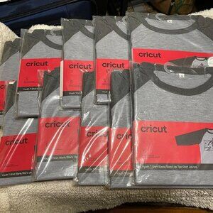 Lot of 10 - BRAND NEW! Cricut Youth Shirts, Size Small